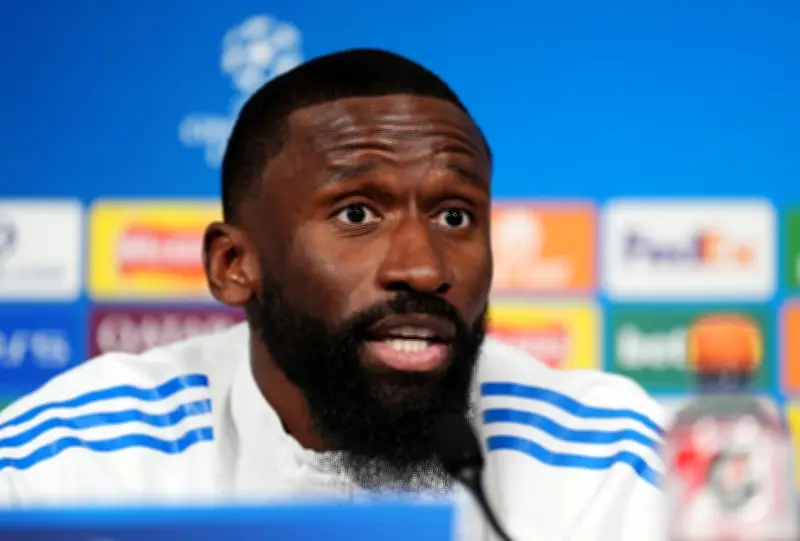 Rüdiger weist Vorwurf eines absichtlichen Brutalofouls im Liga-Spiel entschieden zurück