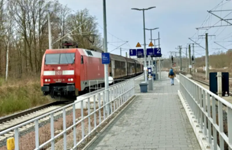RE7 soll wieder in Meinsdorf halten: Bürgermeister kämpfen für Direktverbindung nach Berlin