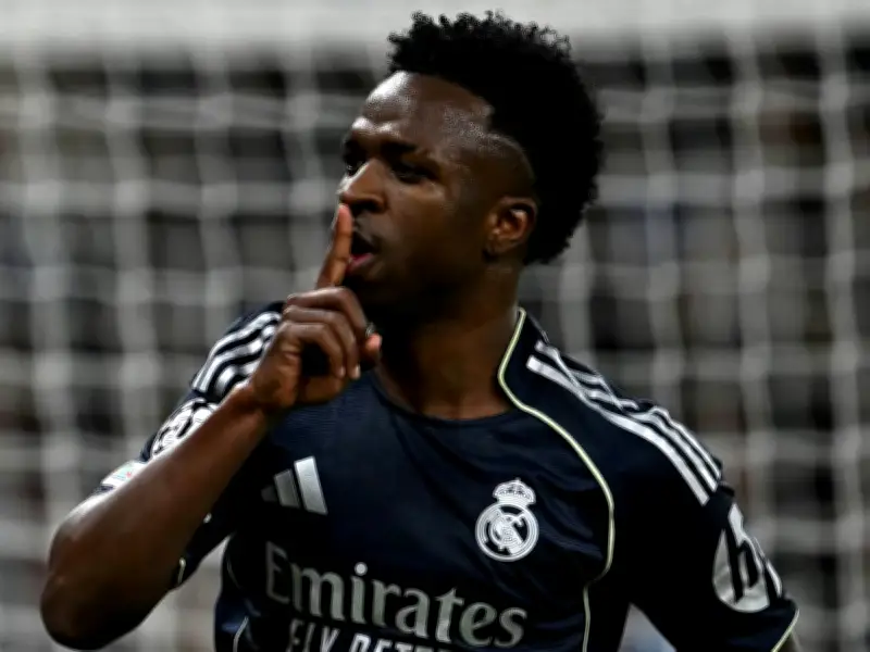 Real Madrid schaltet Manchester City aus - PSG zieht locker ins Viertelfinale ein