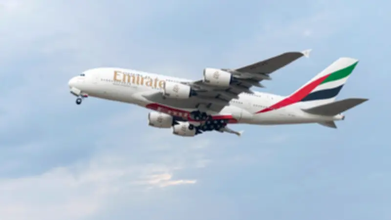 Rechtsanwältin klärt auf: Gestrandete Urlauber in Emiraten erhalten kein Gehalt