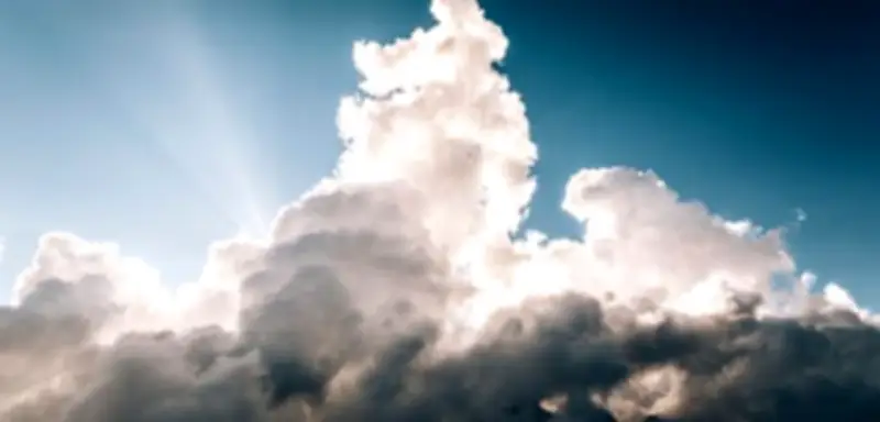 Reflektierende Wolken: Wie Luftverschmutzung den Klimawandel abmildert