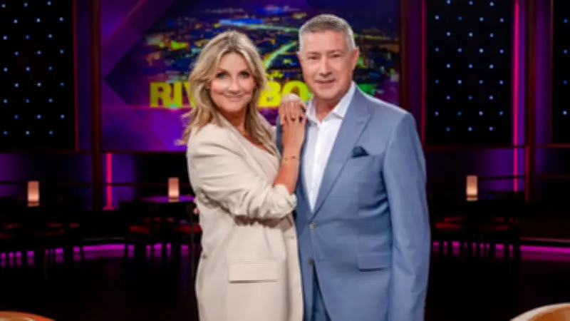 Riverboat-Moderatoren: Kim Fisher führt durch die legendäre MDR-Talkshow