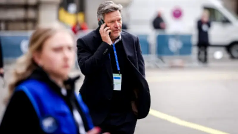 Robert Habeck kehrt überraschend zurück: Ex-Minister macht Wahlkampf für die Grünen