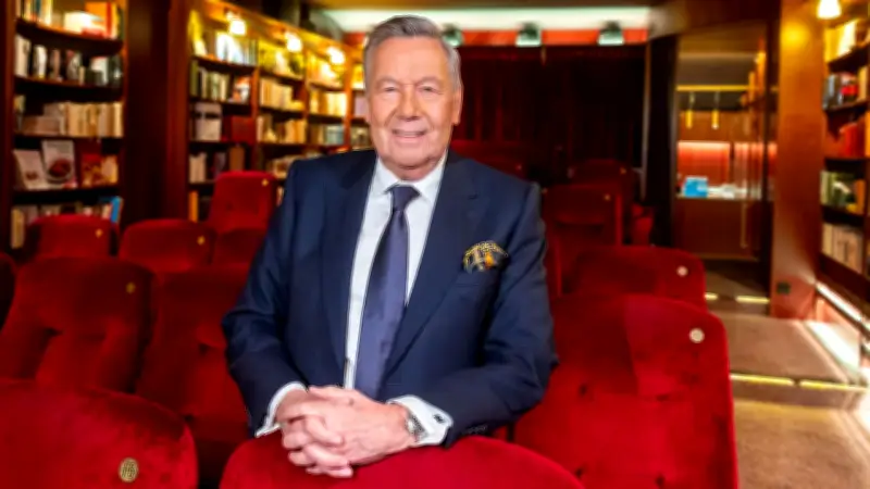 Roland Kaiser erhält Kinobiopic: Schlagerlegende freut sich auf Film über sein Leben