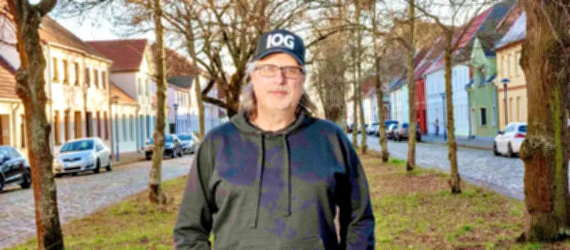 Roßlauer Musiker Hardy veröffentlicht persönliches Album mit Kult-Hits aus Ost und West