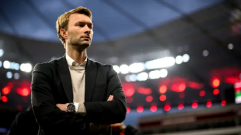 Rolfes schließt Brandt-Rückkehr aus: Leverkusen setzt auf junge Talente