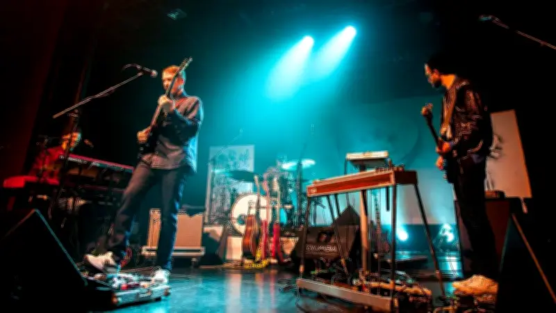 Ron Spielman Trio bringt Blues und Rock in den Neubrandenburger Marstall