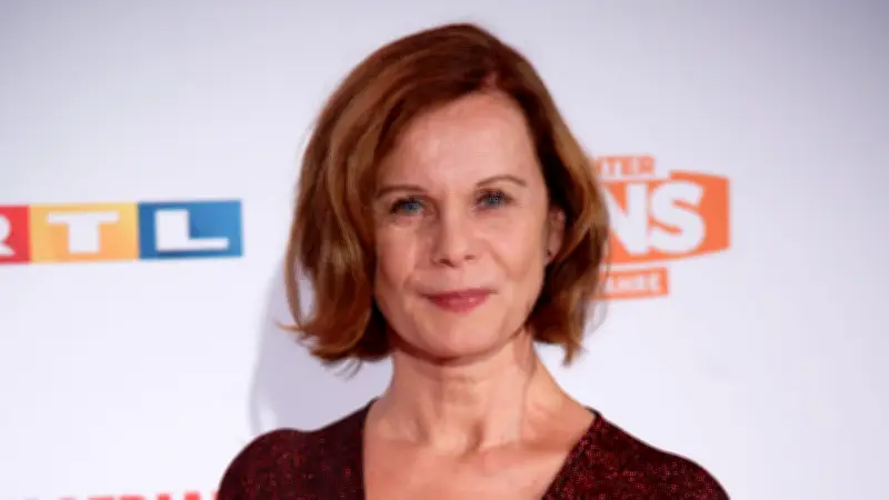 RTL holt Kultfigur zurück: Petra Blossey kehrt als Irene Weigel zu 'Unter uns' zurück