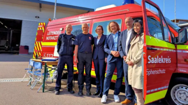 Saalekreis rüstet auf: Neuer Einsatzleitwagen für Massenanfälle von Verletzten