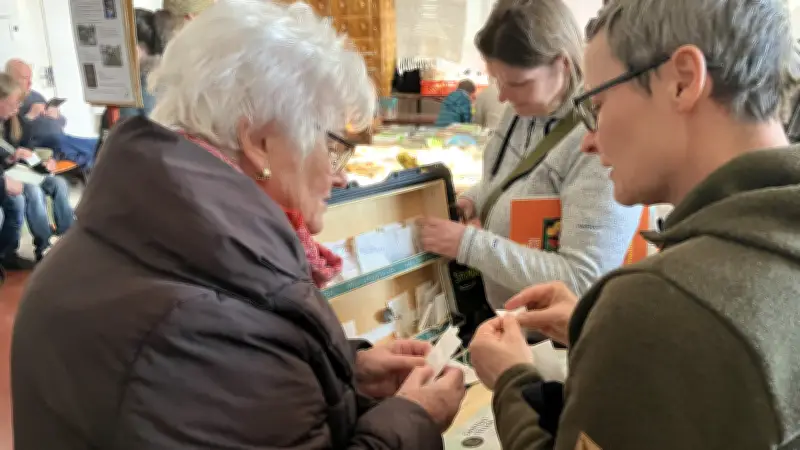 Saatgut-Tauschbörse in Brüssow: Paradies für Gartenfreunde bewahrt Artenvielfalt