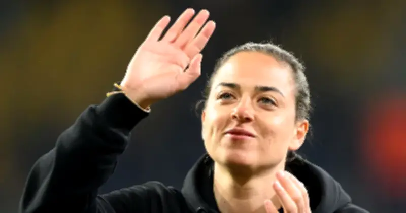 Sabrina Wittmann verlängert beim FC Ingolstadt: Pionierin im Männerfußball bleibt