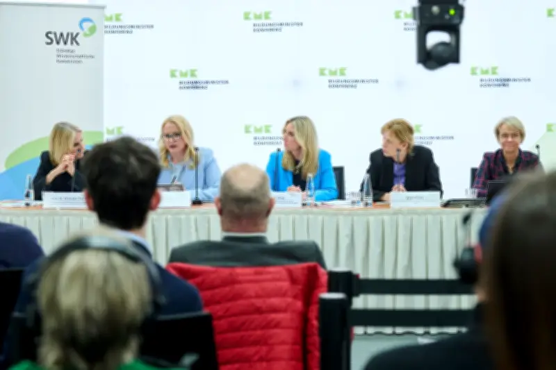 Sachsens Vorstoß für Ende der Lehrerverbeamtung scheitert bei Bildungsministerkonferenz