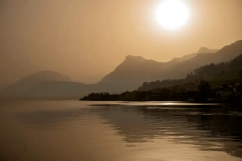 Saharastaub über Deutschland: Milchige Sonne und farblose Sonnenaufgänge prägen das Wetter