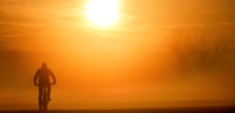 Saharastaub trübt Frühlingssonne: Milchiger Himmel und Pollenbelastung für Allergiker