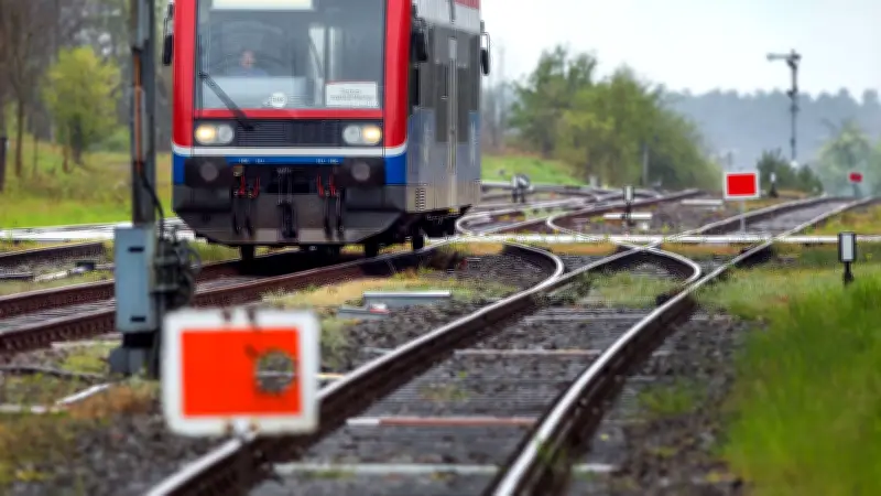 Saisonstart der Südbahn: Zugverkehr durch die Mecklenburgische Seenplatte beginnt