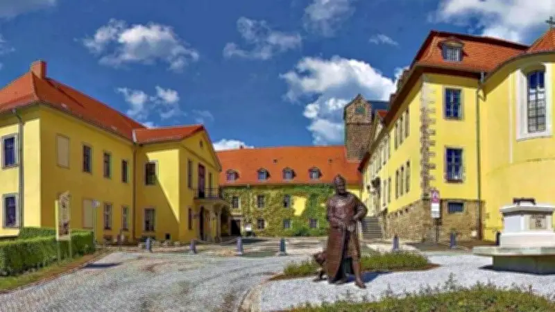 Sanierung am Schloss Ballenstedt: Drei Millionen Euro für Fenster und Ausstellung