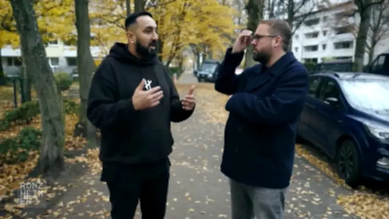 Sat.1-Doku: Ex-Gangmitglied Mashood Khan über Jugendkriminalität - Vom Messer zum Sozialarbeiter