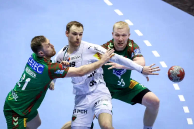 SC Magdeburg siegt gegen Füchse Berlin und macht Riesenschritt zur Handball-Meisterschaft