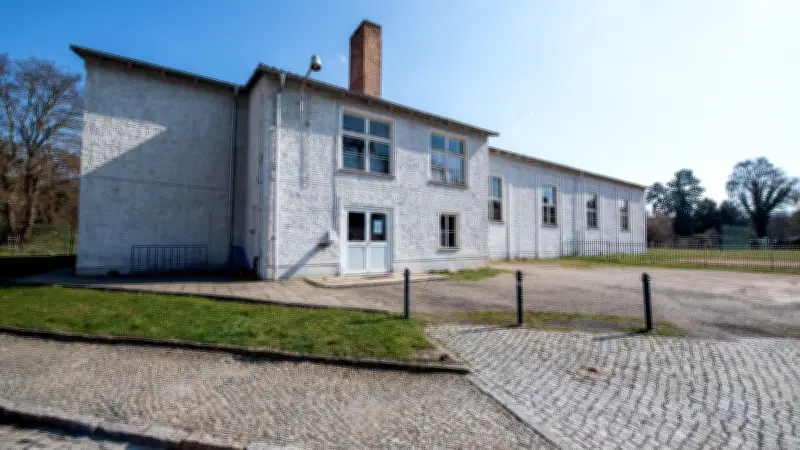 Schadstoffalarm in Bad Kösen: Turnhalle gesperrt – Sportunterricht in Gefahr