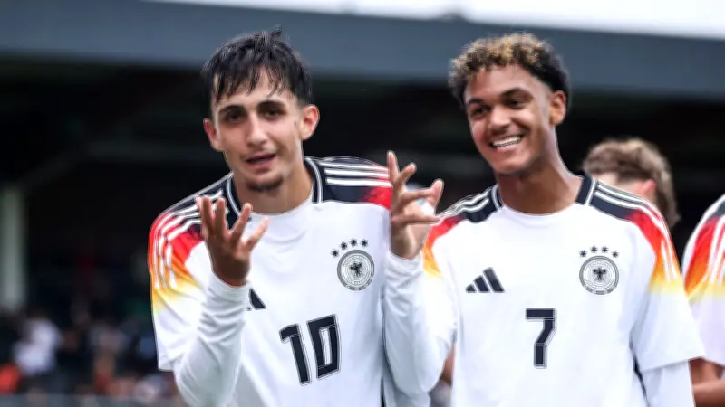 Schalke 04 plant Transfer von Eintracht-Frankfurt-Talent: Rekordhalter im Visier