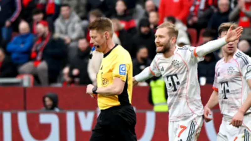 Schiri-Boss Kircher reagiert auf Bayern-Wut: Zwei umstrittene Szenen im Fokus