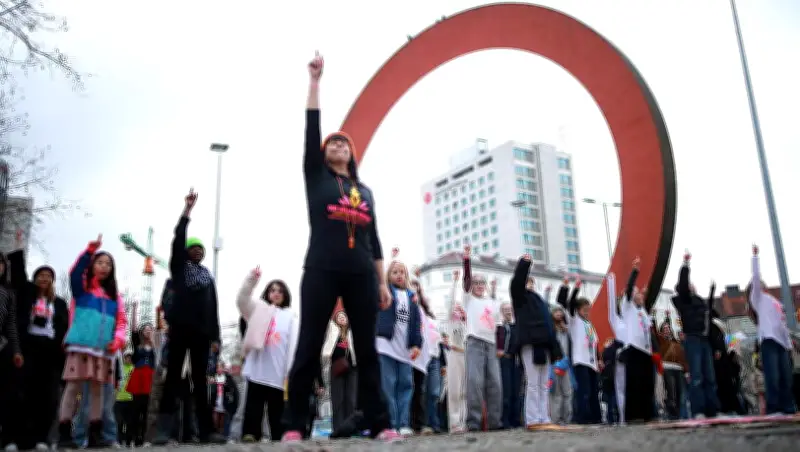 Schläge, Scham, Stärke: Wie eine Münchnerin zur Stimme gegen Gewalt wurde