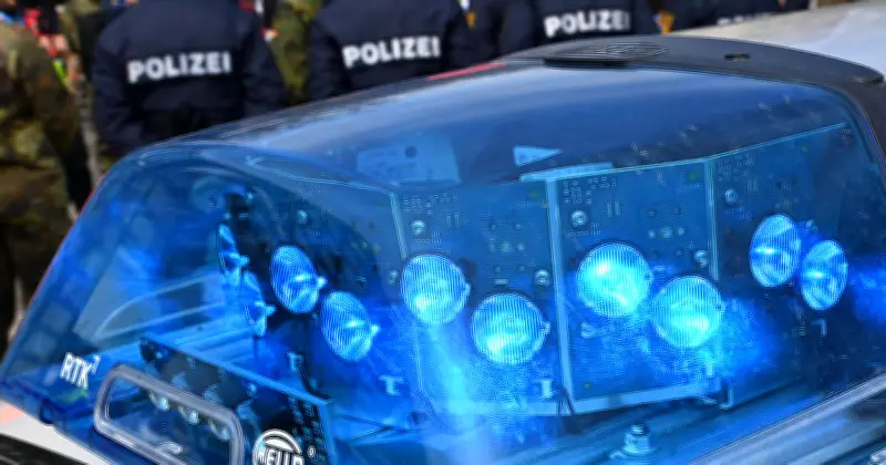 Schockanruf-Betrug in Bogenhausen: Seniorin übergibt Schmuck an falschen Polizisten