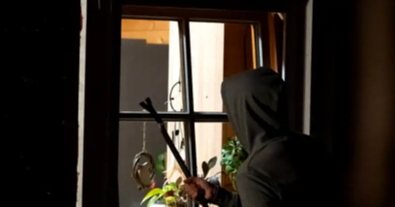 Schockmoment in Laim: Mutter entdeckt Einbrecher am Kinderzimmerfenster