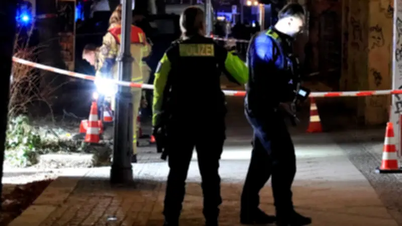 Schüsse in Berlin-Kreuzberg: Zwei Brüder bei Streit an Beinen getroffen