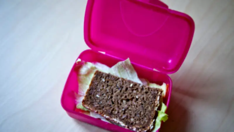 Schulkrise in NRW: Schüler sollen Pausenbrot heimlich essen - Eltern alarmiert