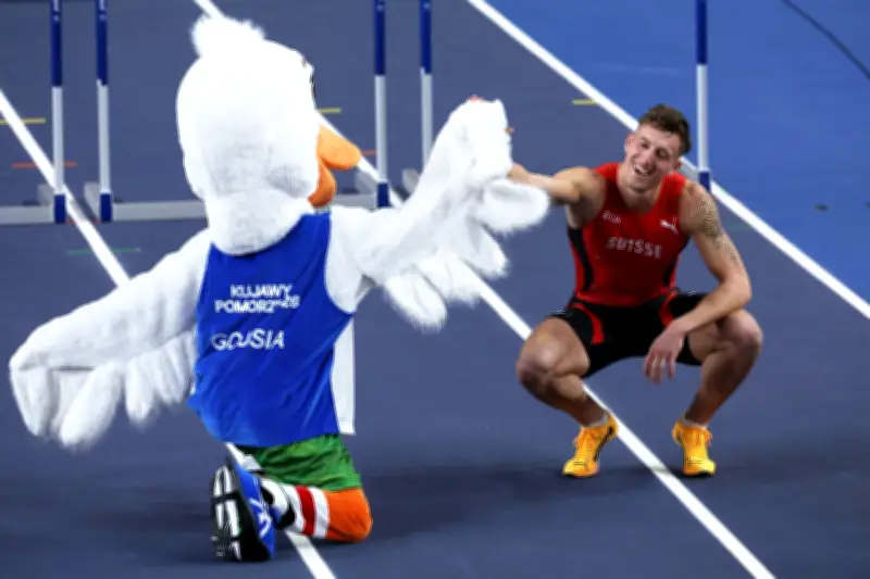 Schweizer Simon Ehammer knackt 14 Jahre alten Siebenkampf-Weltrekord bei Hallen-WM