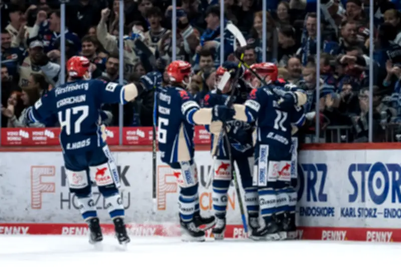 Schwenninger Wild Wings erzwingen Entscheidungsspiel gegen Wolfsburg im Eishockey