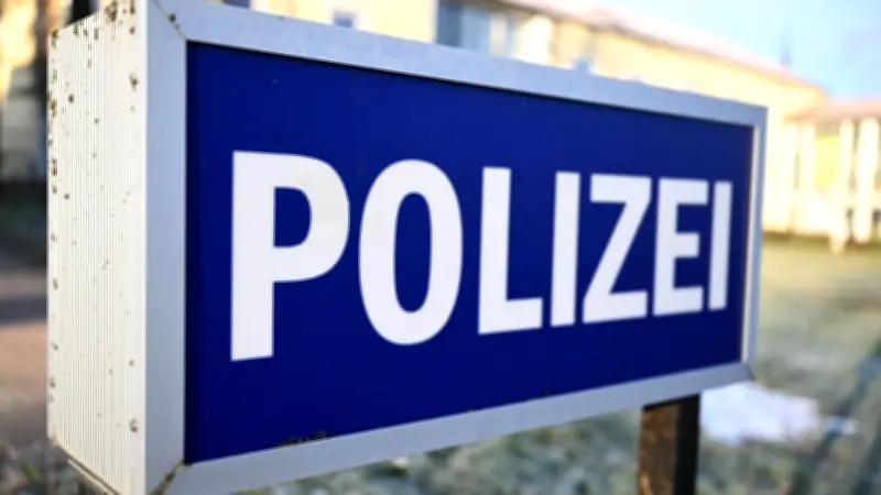 Schwerin: 20-Jähriger brutal attackiert und ausgeraubt - Polizei sucht Zeugen