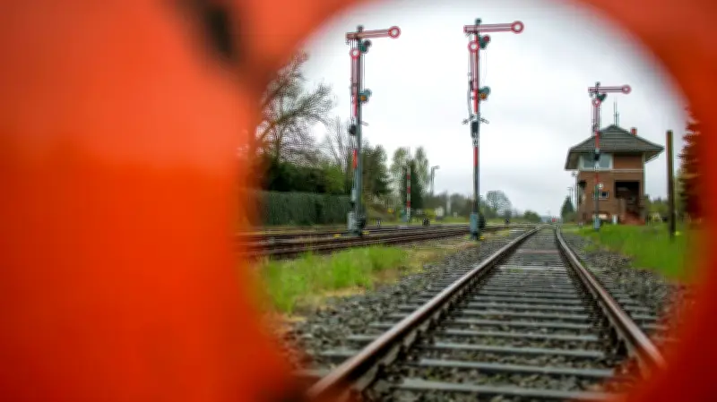 Südbahn startet wieder: Saisonverkehr verbindet Mecklenburgische Seenplatte