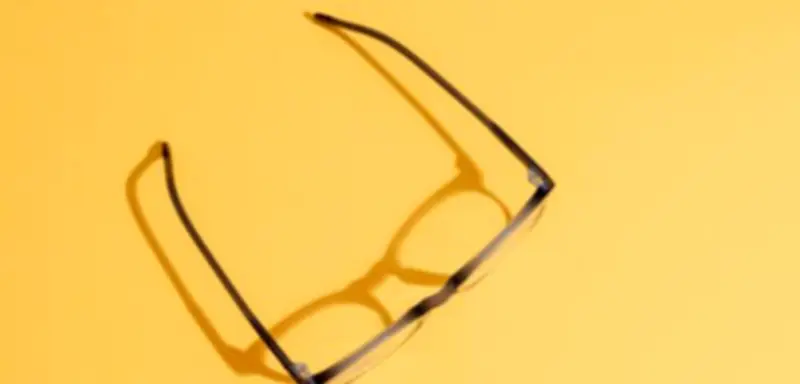 Sehschwäche: Warum schwächere Brillengläser den Augen schaden können