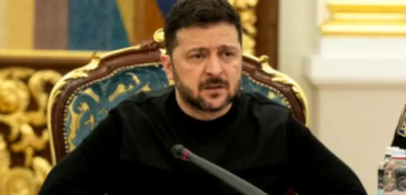 Selenskyj warnt vor Waffenknappheit durch Nahost-Konflikt und bietet Drohnenabwehr-Hilfe an