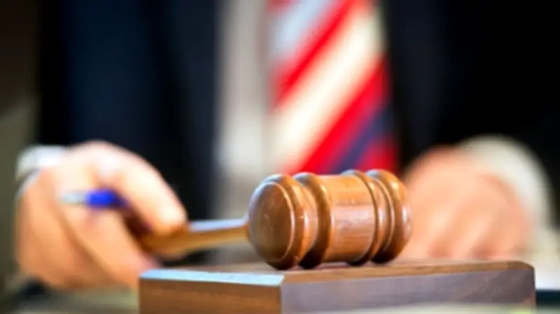 Seltene Abrafaxe-Comics aus Wismar: Online-Versteigerung der legendären Heftsammlung