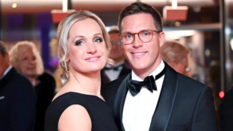 Sexismus-Vorwürfe gegen CDU-Kandidaten: Ehefrau Franziska Hagel verteidigt ihren Mann