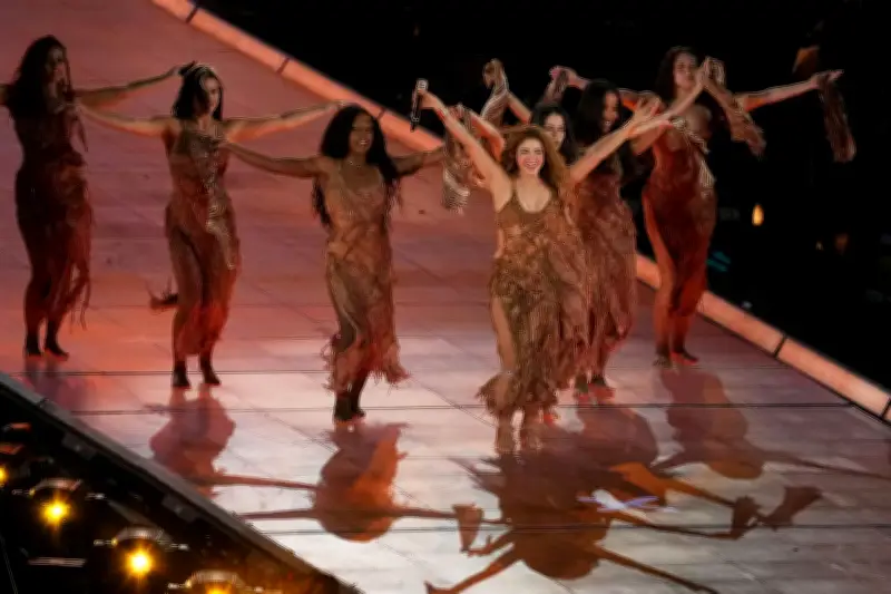 Shakira begeistert 400.000 Fans mit Gratis-Konzert auf Mexikos Zócalo-Platz