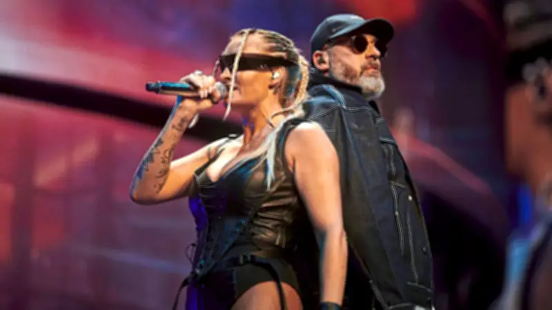 Sido bei Sarah-Connor-Konzert: VIP-Loge mit Wodka, Joint und neuer Begleitung