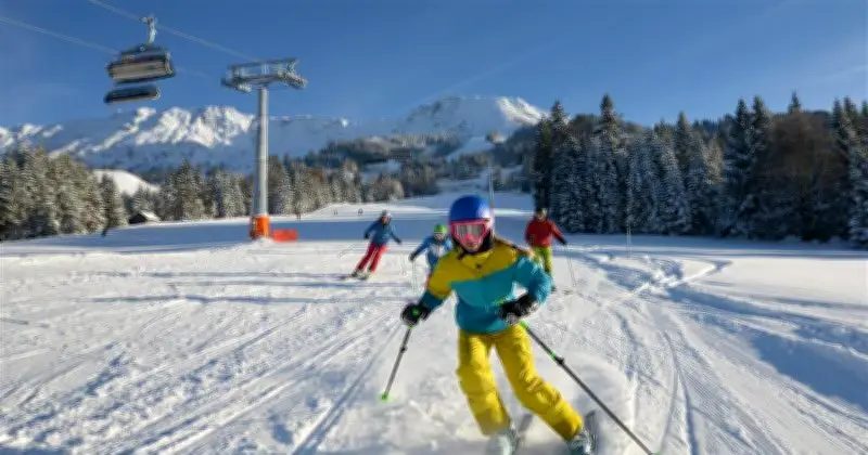 Skigebiet Oberjoch erneut als Top-Familienskigebiet ausgezeichnet - Gewinnspiel läuft