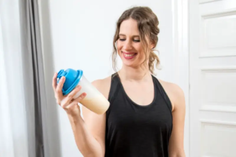 Skyr plus Energydrink: Ernährungsexpertin warnt vor Social-Media-Trend