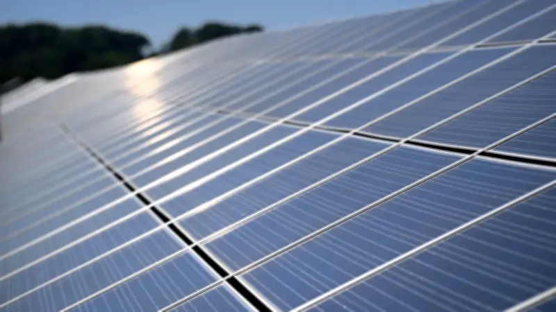 Solarpark-Pläne für Waldbad Alterode: Bürgermeisterin sieht fehlende Konzepte