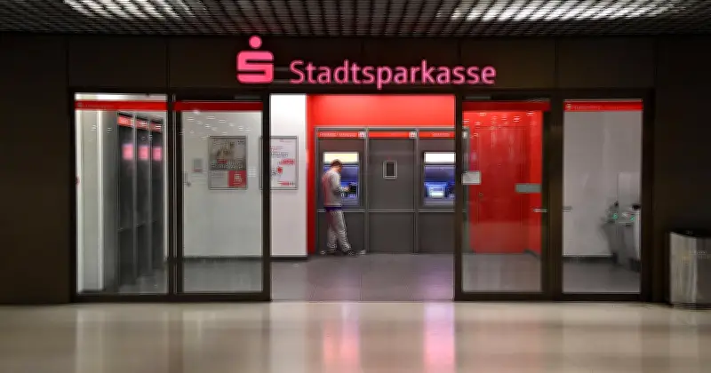 Solide Bilanz der Stadtsparkasse München: Kunden sparen mehr, Bewerberboom und Start-up-Förderung