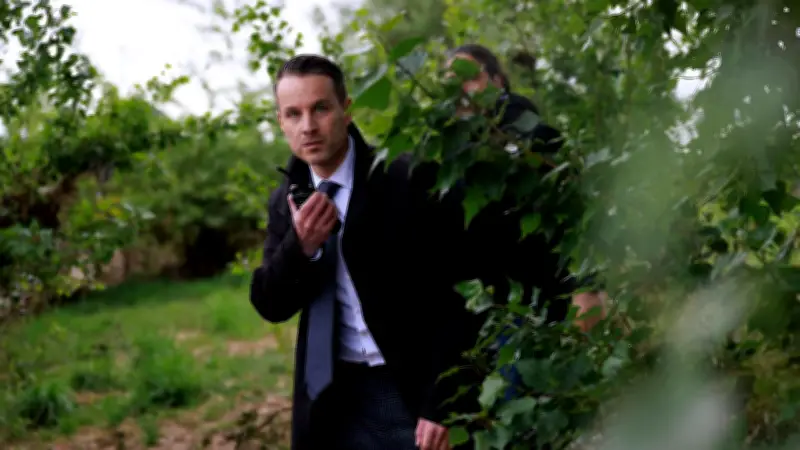 Spannende Vorschau: Kilian rettet Gabriella in neuer AWZ-Folge auf RTL+