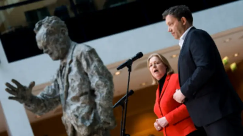 SPD-Krisengipfel in Berlin: Vier Bürgermeister aus Bayern geben Erfolgsrezepte