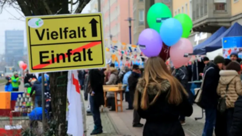 SPD kritisiert Priens Pläne für 'Demokratie leben': Koalitionsvertrag in Gefahr?