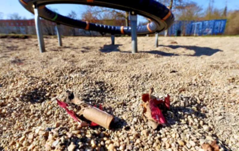 Spielplatz-Chaos in Köthen: Bürgerin beklagt Vandalismus und Verschmutzung am Jürgenweg