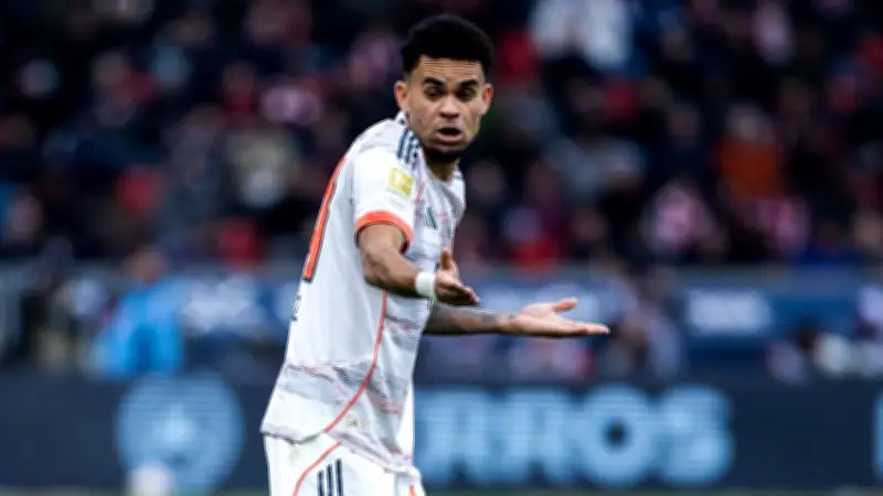 Sportgericht weist Bayern-Einspruch ab: Díaz-Sperre bleibt bestehen