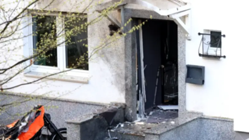 Sprengstoffanschlag in Bonn: Explosion verwüstet Hauseingang in Weststadt